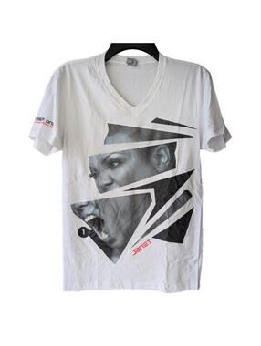 Janet Jackson Number Ones Tour Shirt V-neck Small 2011 Concert Pop Shatter Band